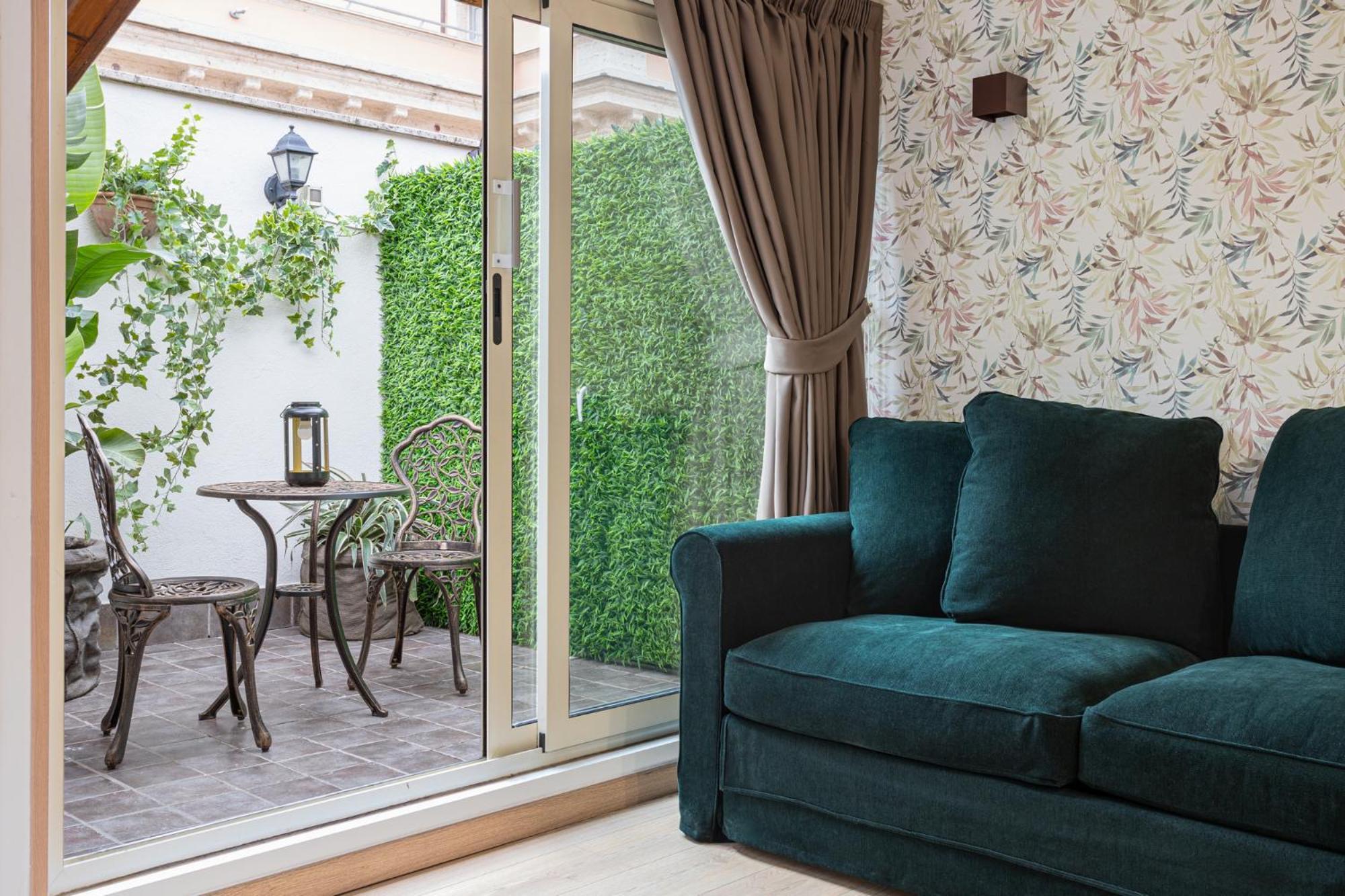 Vatican Vittoria Suites - Vatican Museums Rome Bagian luar foto